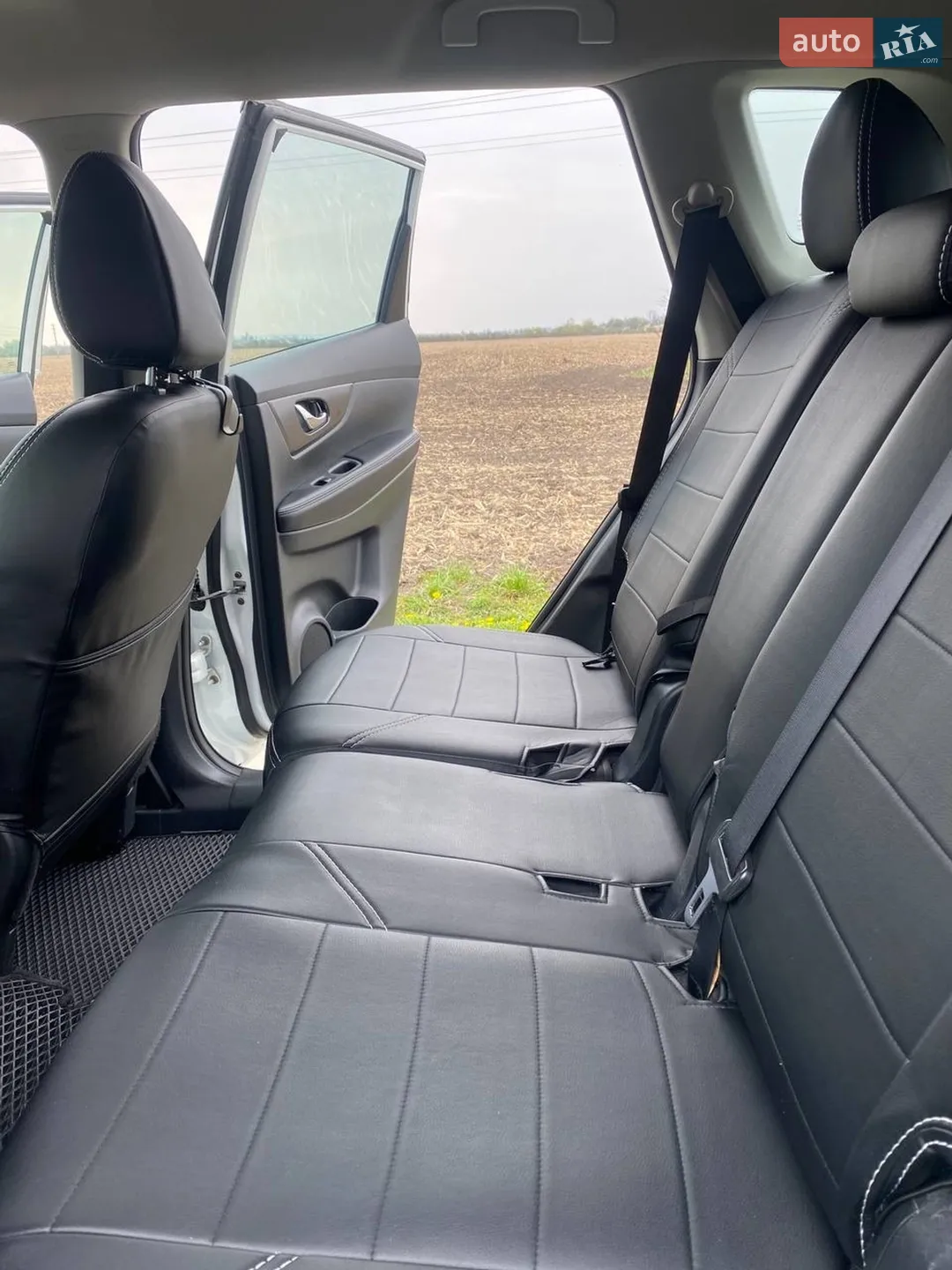 2015 Nissan Rogue - мініатюра 13