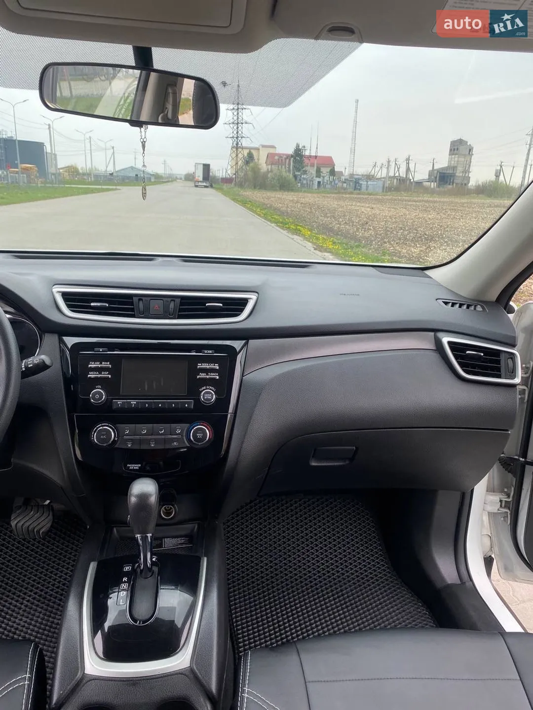 2015 Nissan Rogue - мініатюра 15