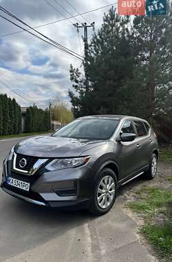 Позашляховик / Кросовер Nissan Rogue 2016 в Києві