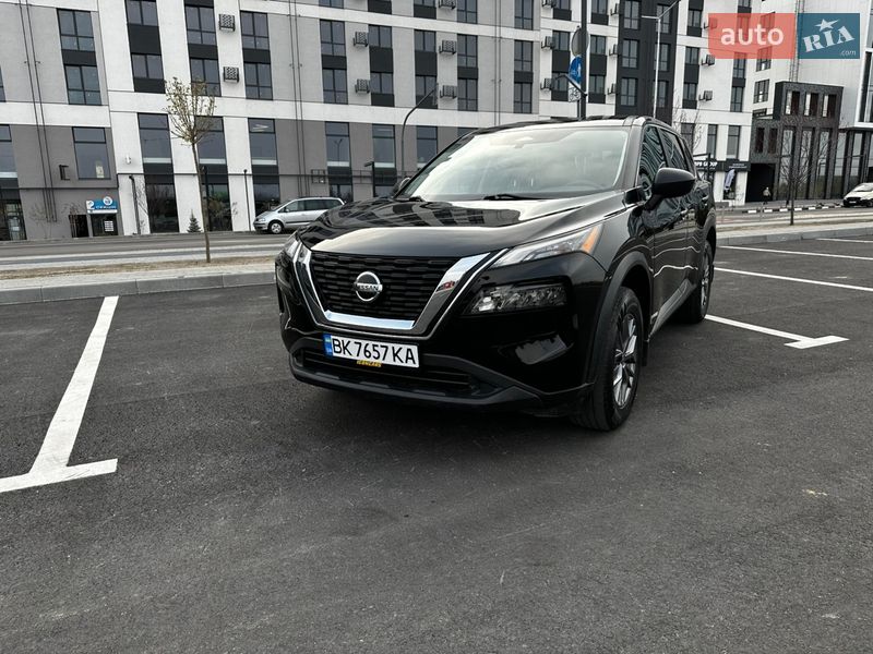 Nissan Rogue 2021