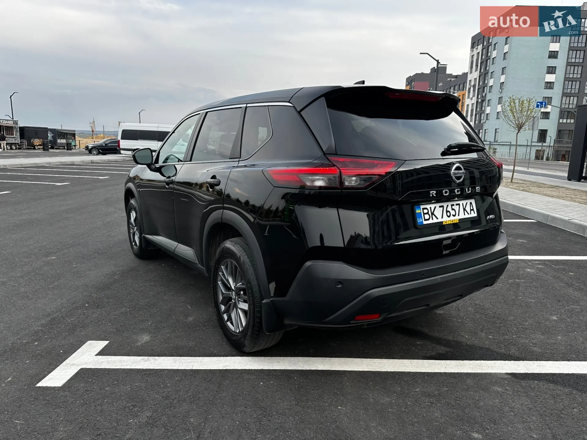 2021 Nissan Rogue - мініатюра 8