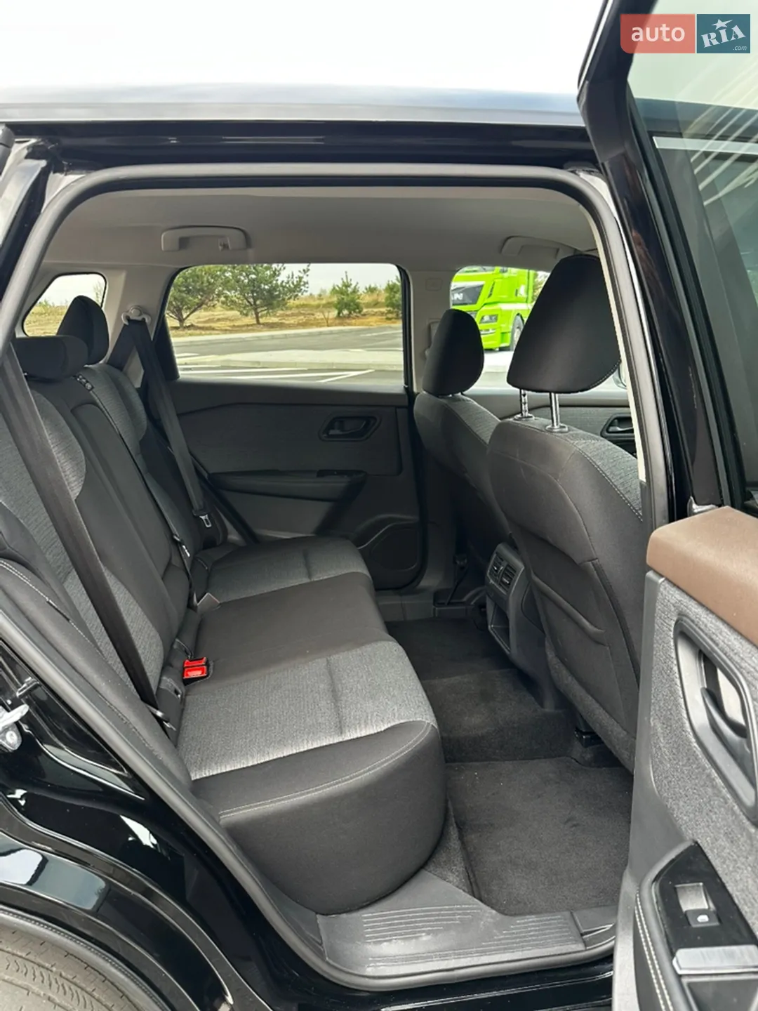 2021 Nissan Rogue - мініатюра 29