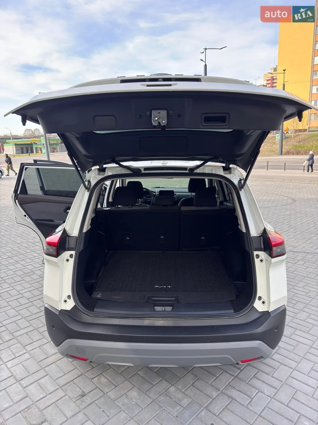 2022 Nissan Rogue - мініатюра 18