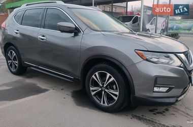 Позашляховик / Кросовер Nissan Rogue 2016 в Вінниці