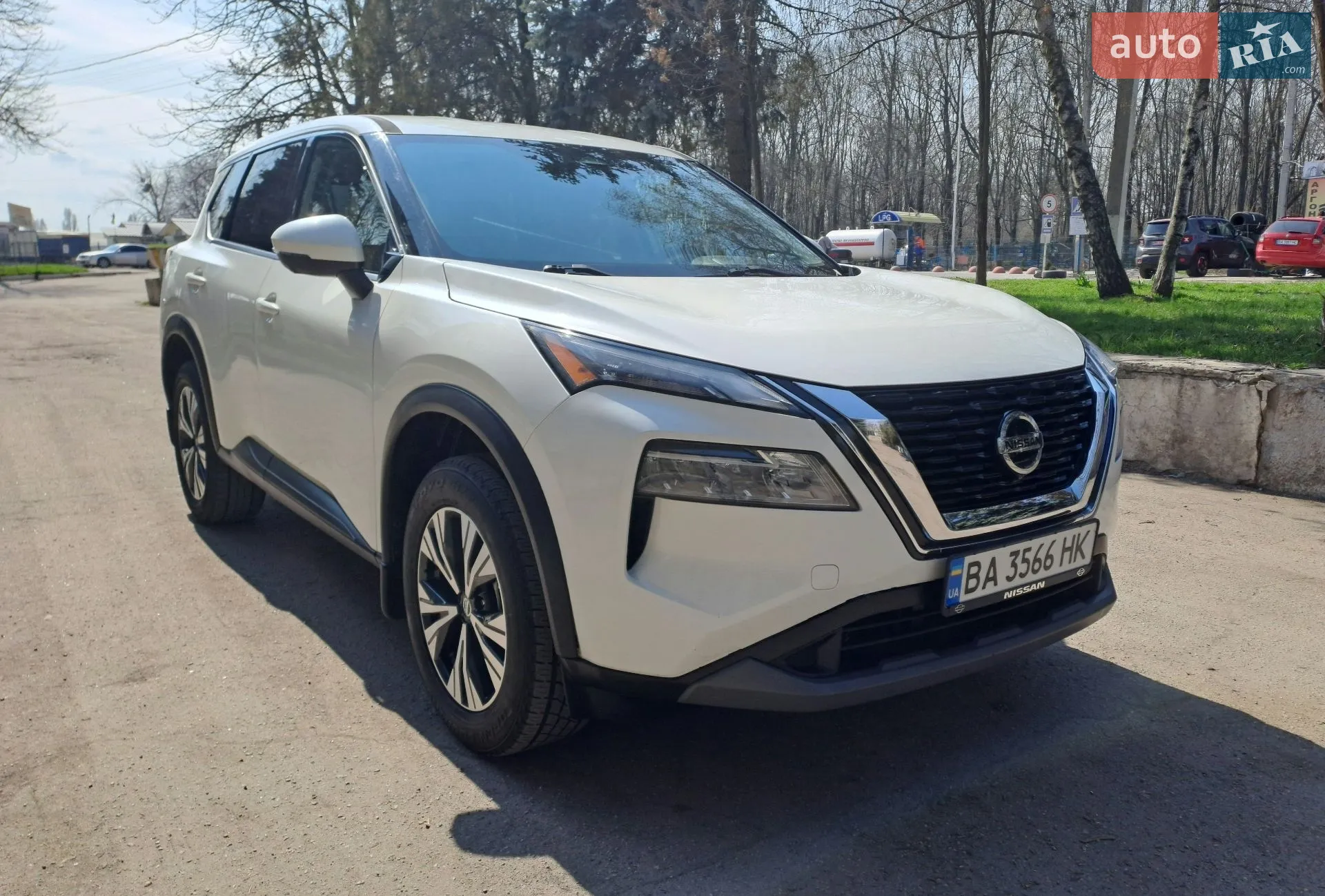 2021 Nissan Rogue - мініатюра 4