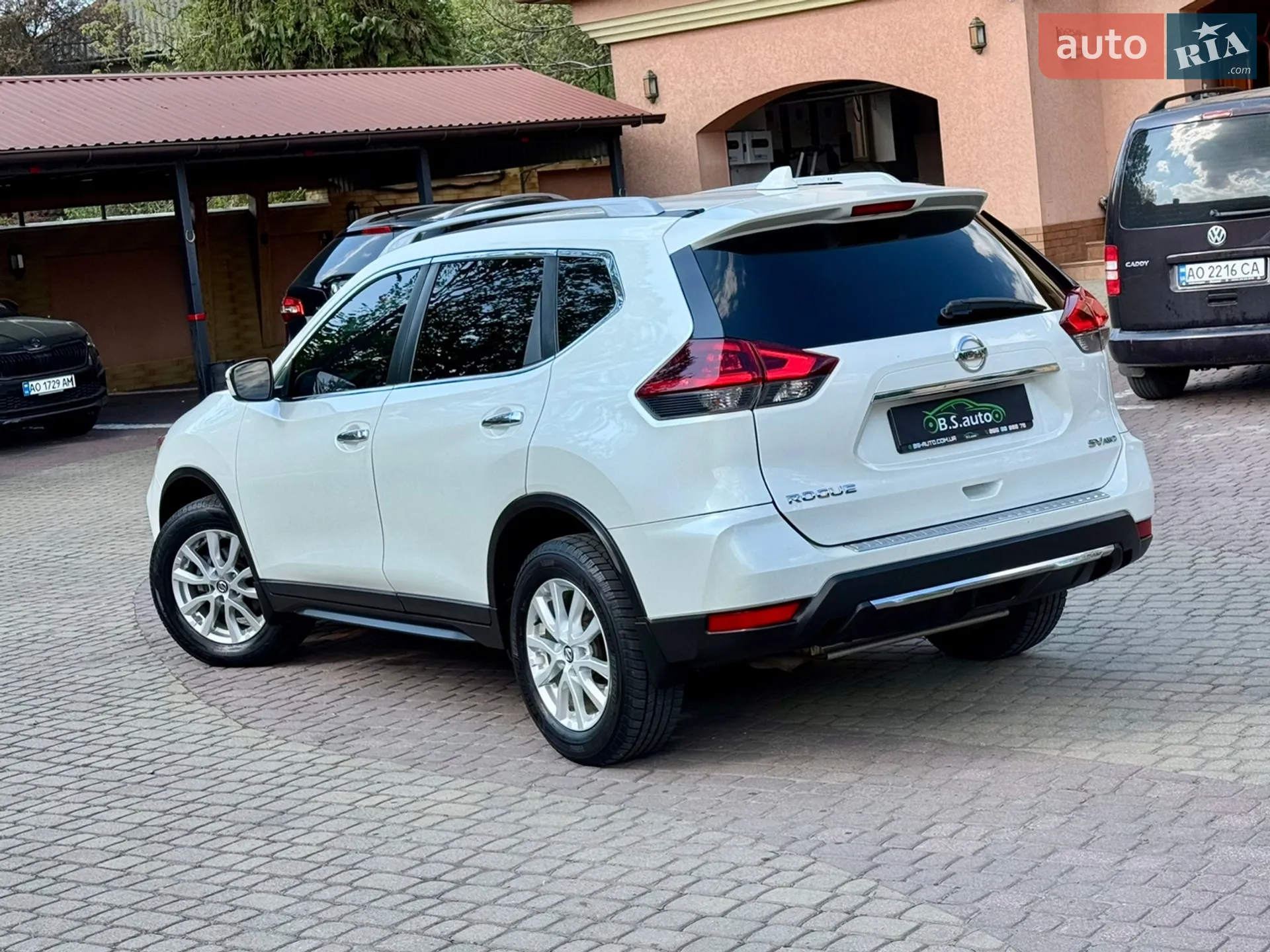 2018 Nissan Rogue - мініатюра 4