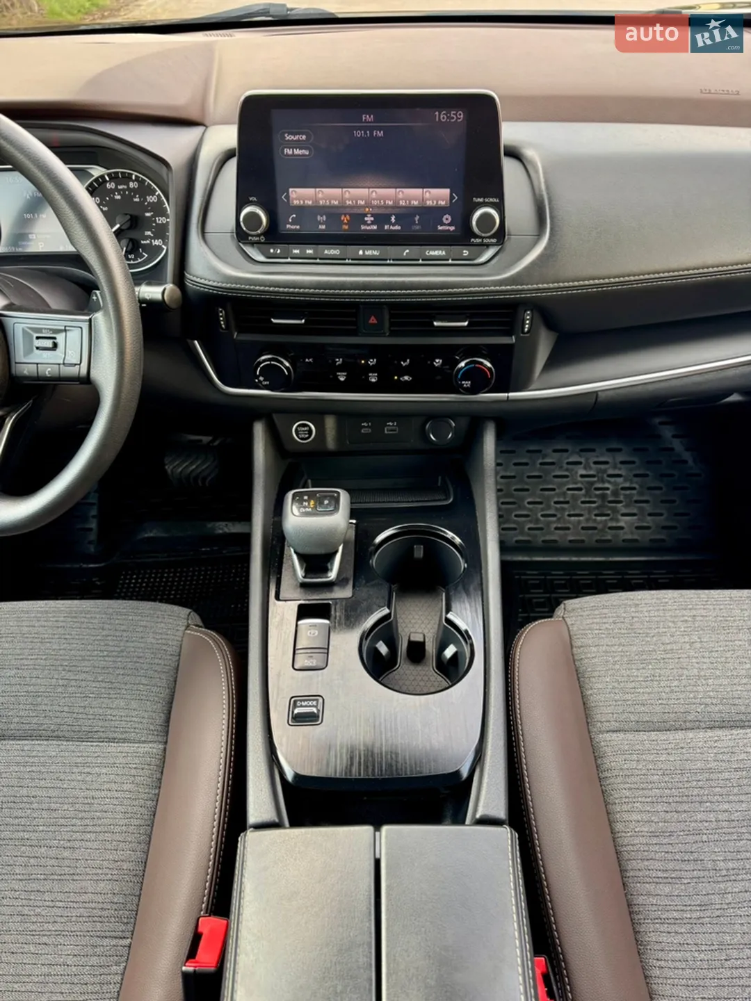 2021 Nissan Rogue - мініатюра 15