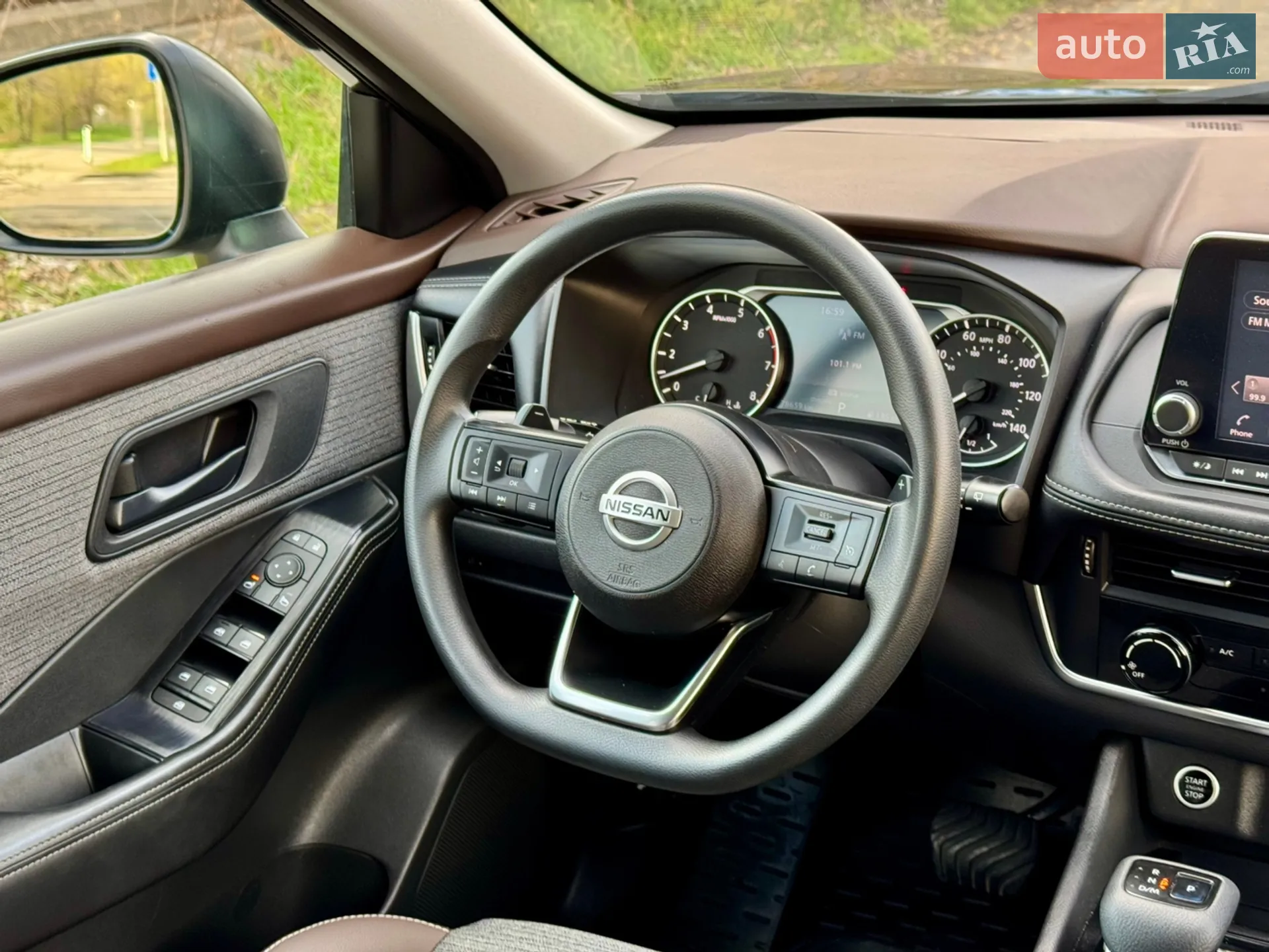 2021 Nissan Rogue - мініатюра 17