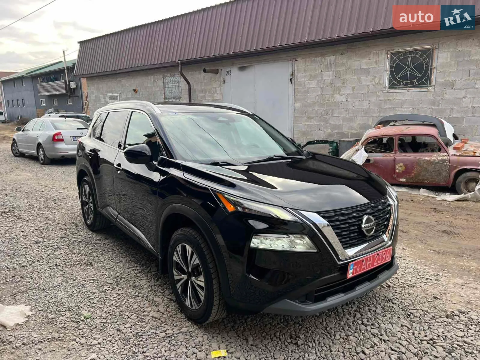 2021 Nissan Rogue - мініатюра 2