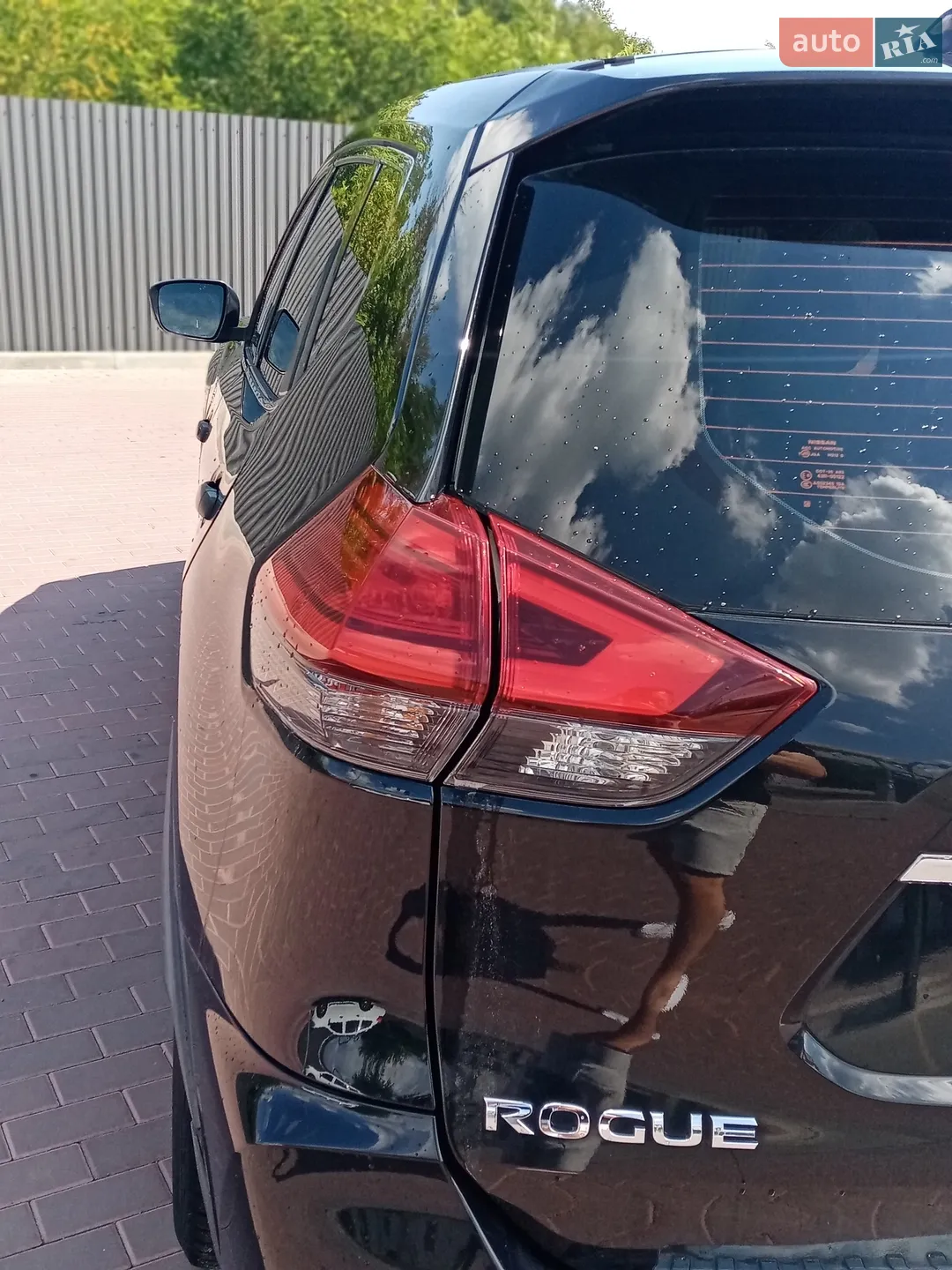 2017 Nissan Rogue - мініатюра 12