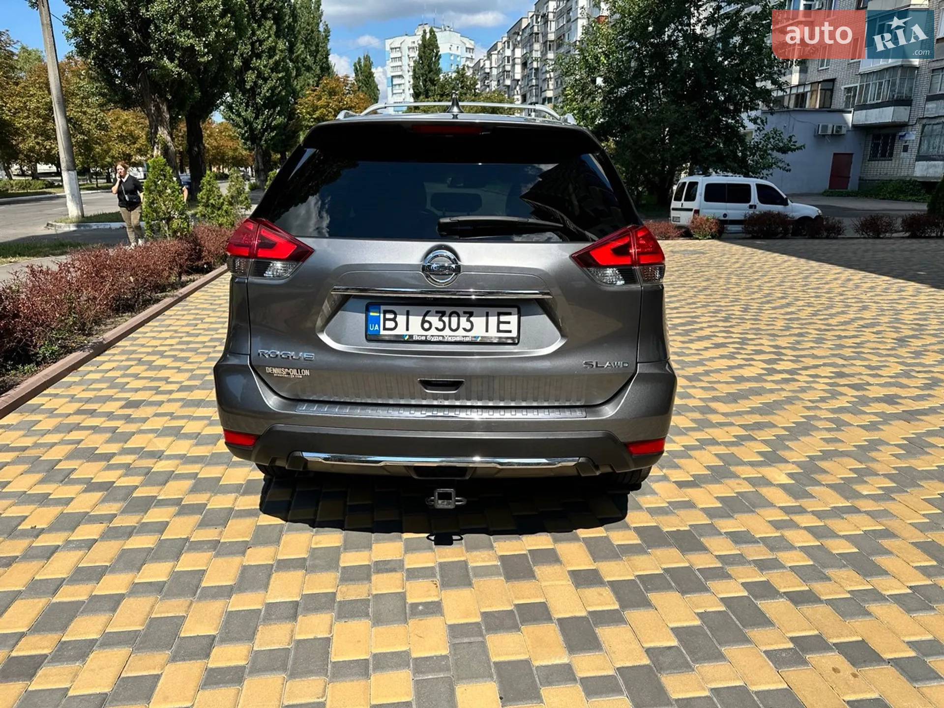 2017 Nissan Rogue - мініатюра 4