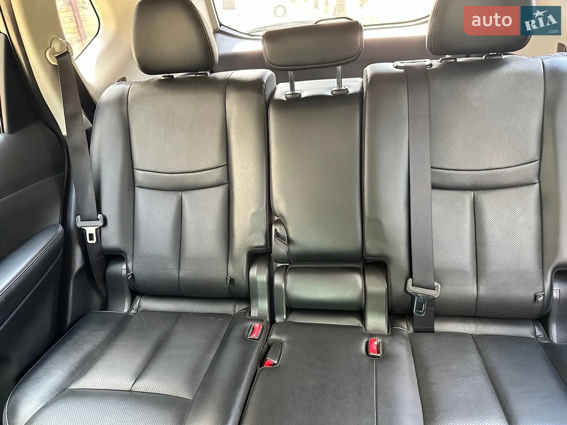 2017 Nissan Rogue - мініатюра 12