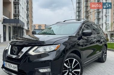 Позашляховик / Кросовер Nissan Rogue 2018 в Дніпрі
