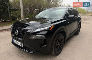 Позашляховик / Кросовер Nissan Rogue 2022 в Києві