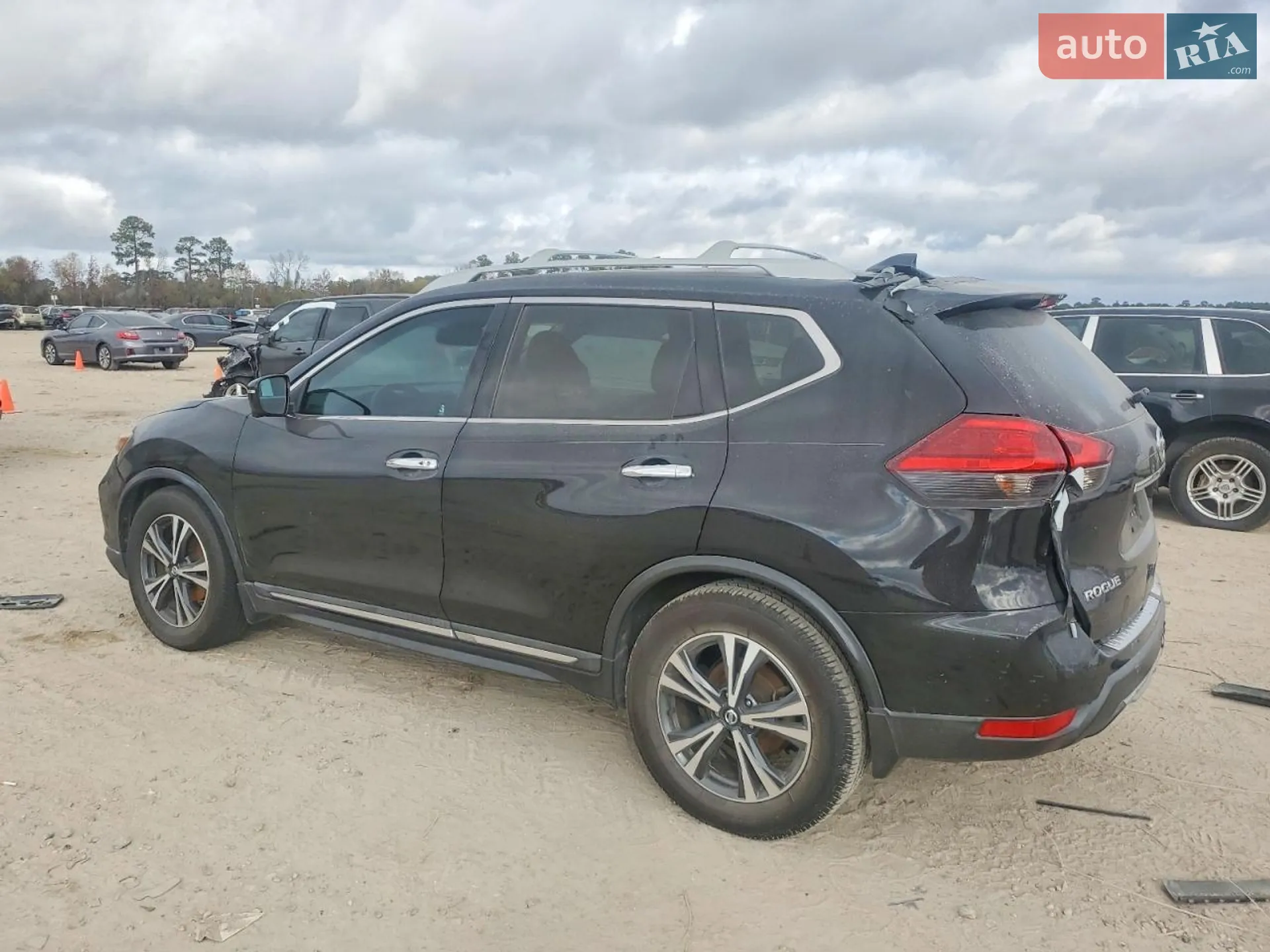 2016 Nissan Rogue - мініатюра 2