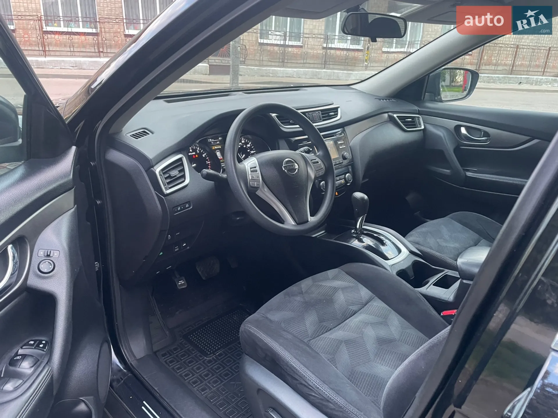 2015 Nissan Rogue - мініатюра 25
