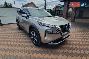 Внедорожник / Кроссовер Nissan Rogue 2021 в Кременчуге