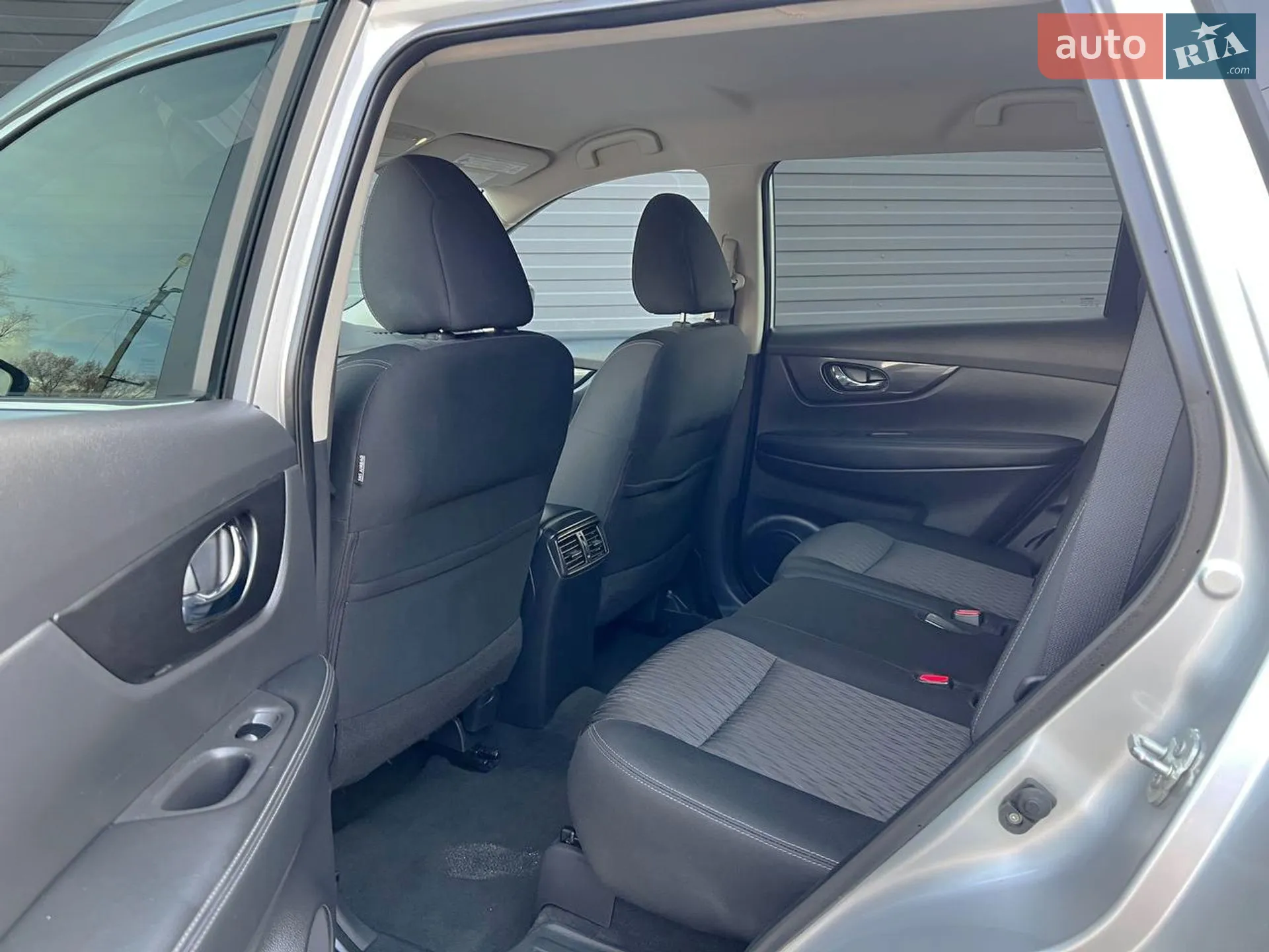 2018 Nissan Rogue - мініатюра 7