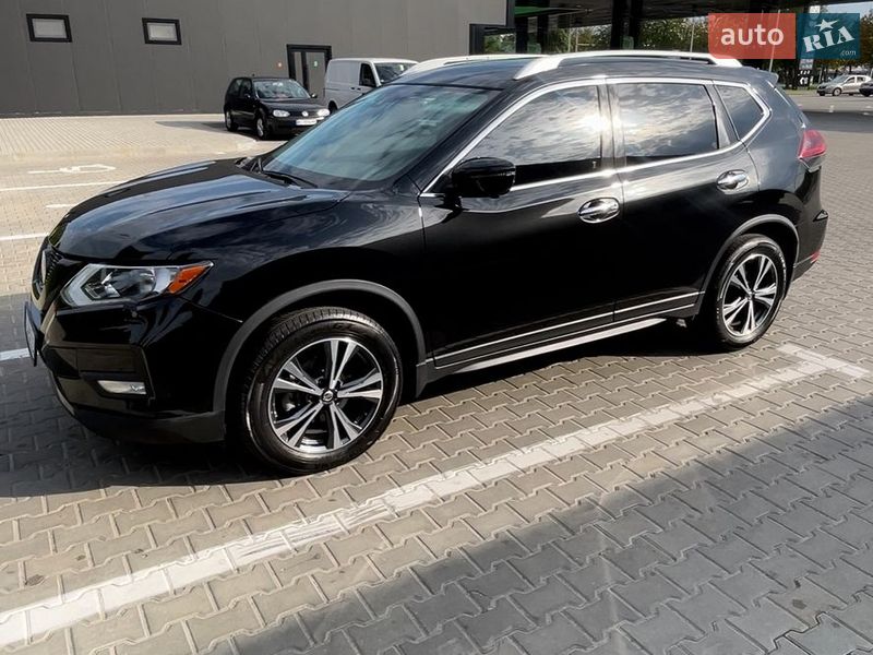 Nissan Rogue 2020