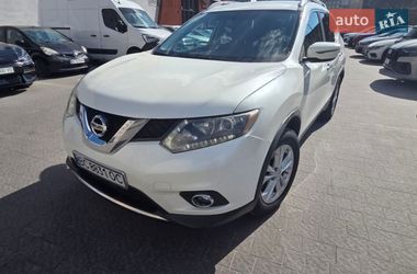 Внедорожник / Кроссовер Nissan Rogue 2016 в Львове