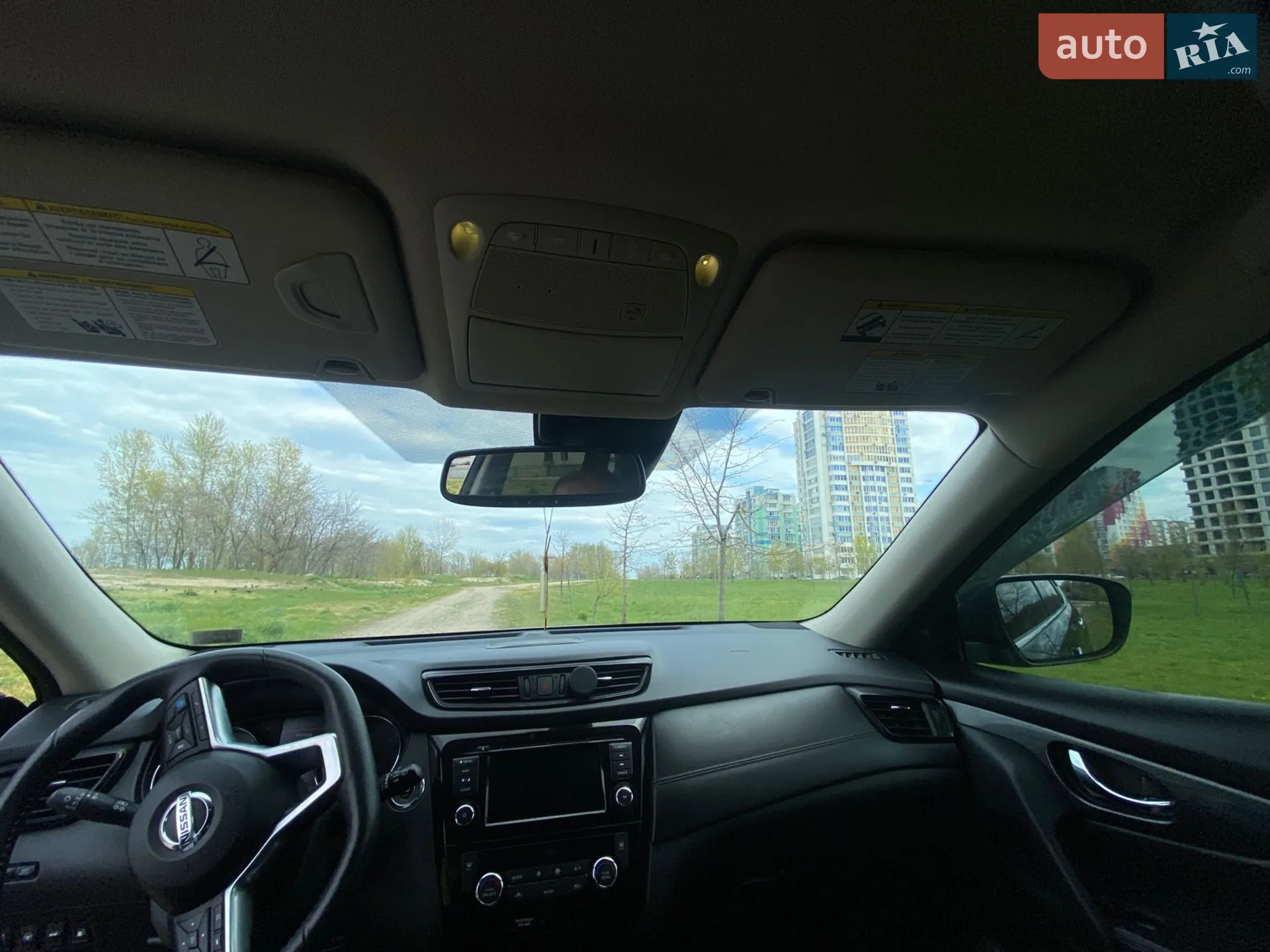 2019 Nissan Rogue - мініатюра 14