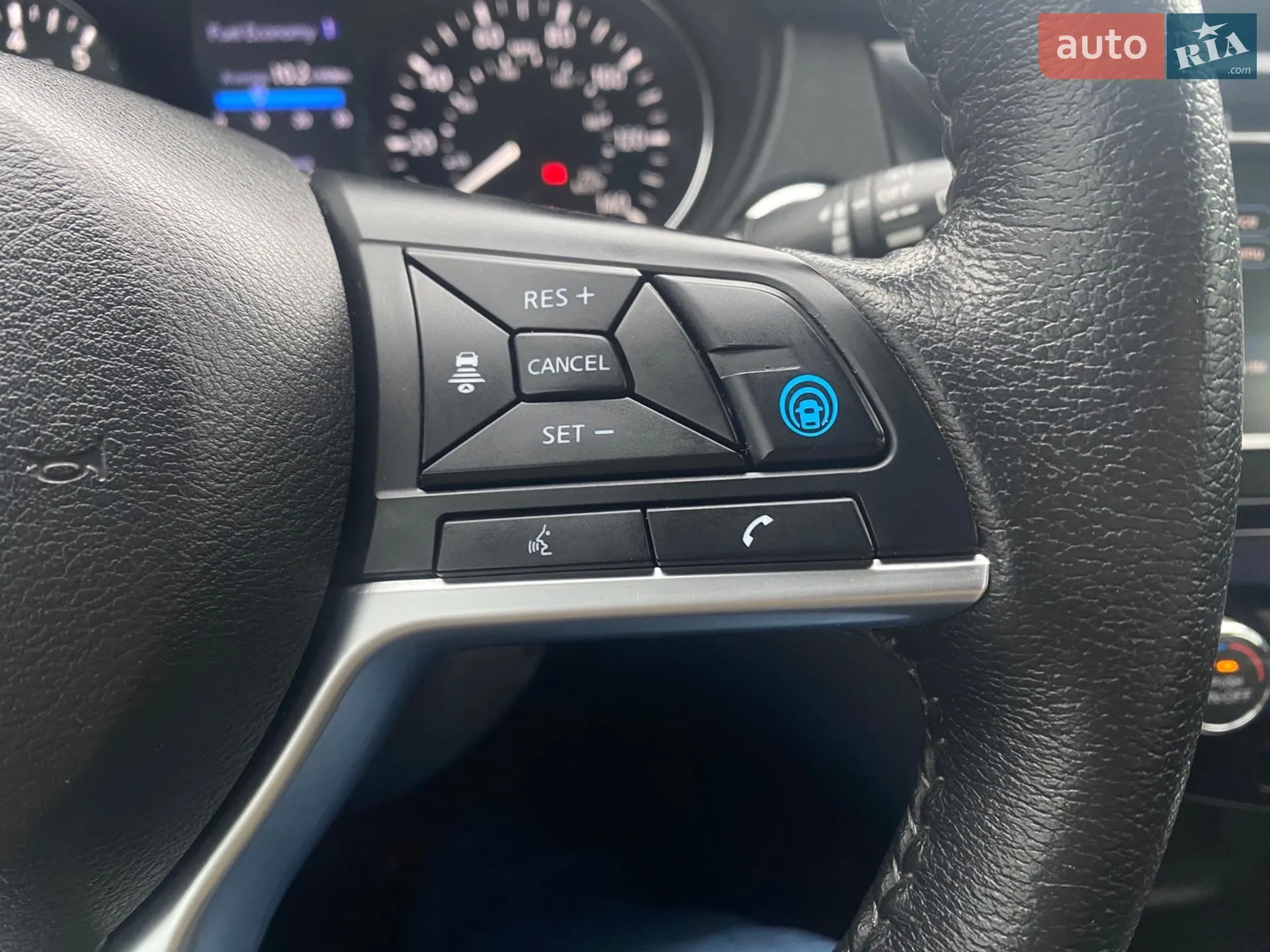 2019 Nissan Rogue - мініатюра 32