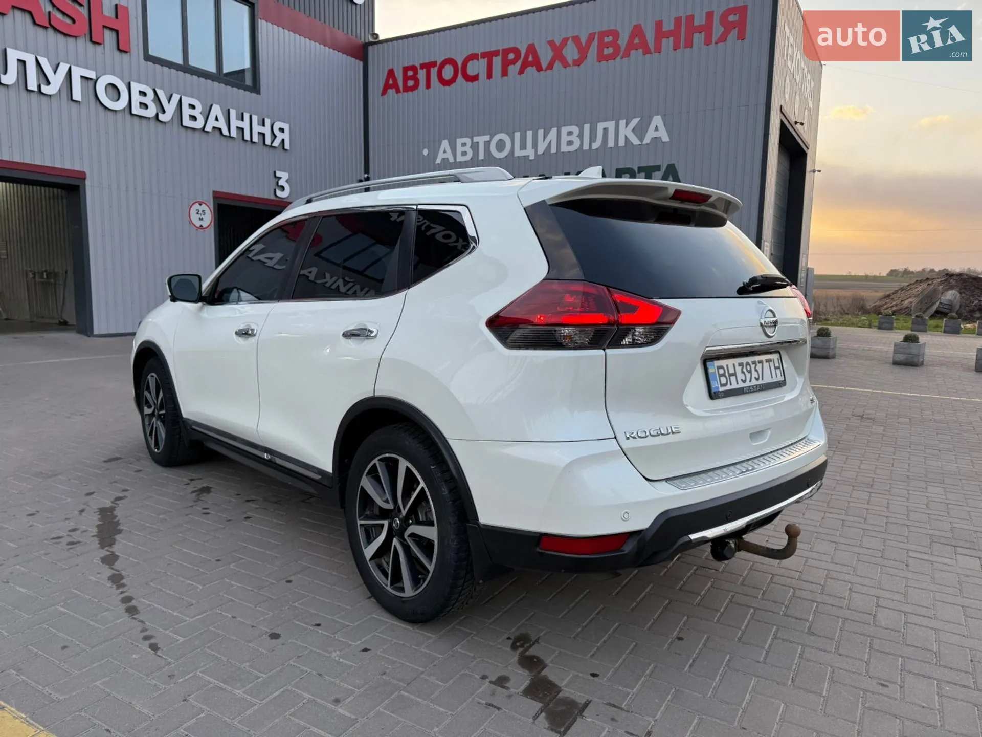 2019 Nissan Rogue - мініатюра 10