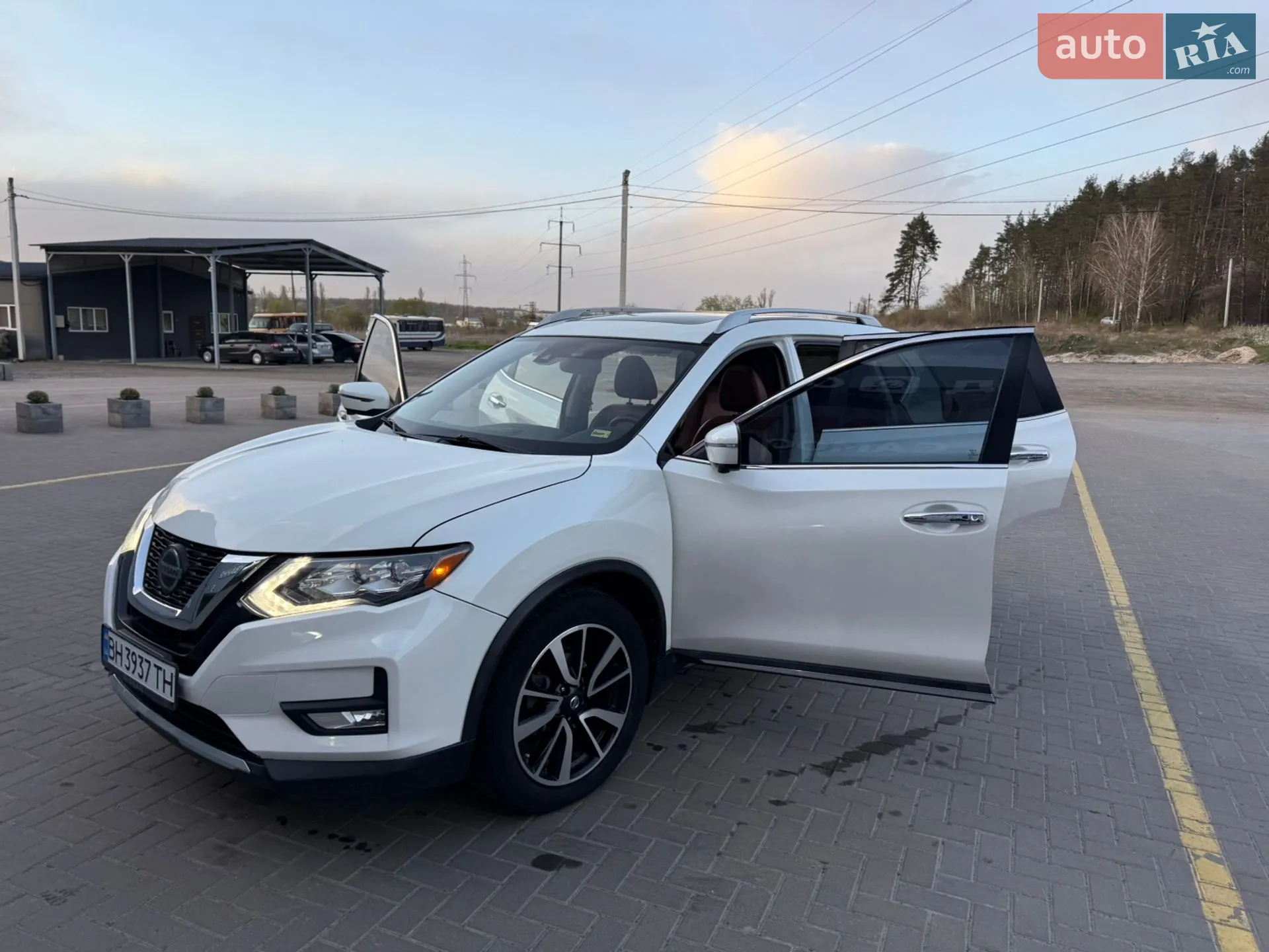 2019 Nissan Rogue - мініатюра 15