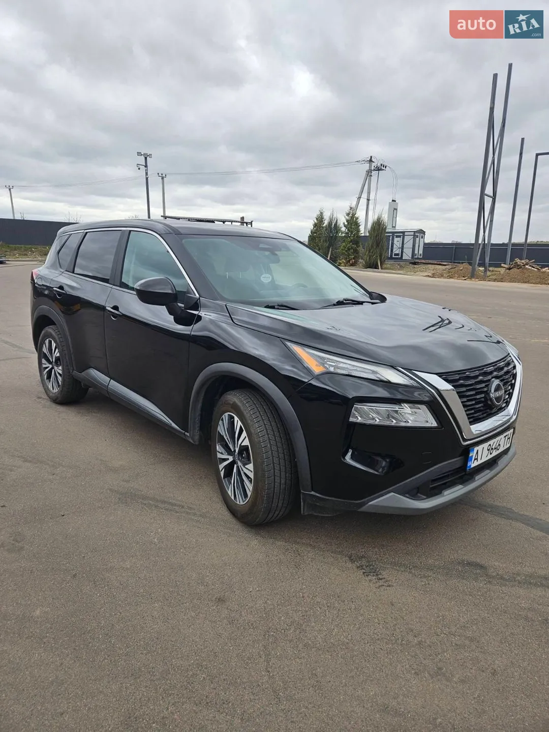 2023 Nissan Rogue - фото 1
