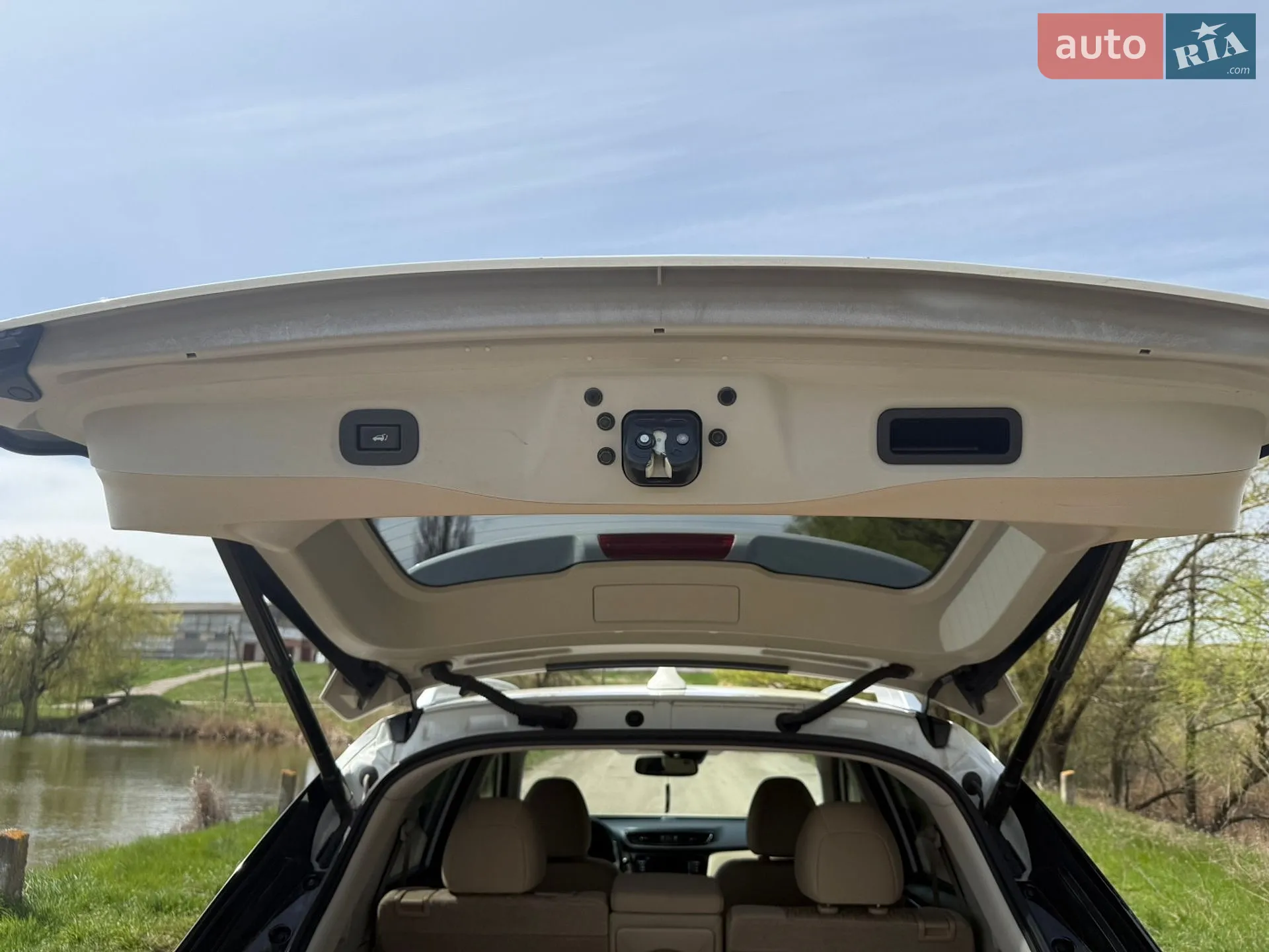 2019 Nissan Rogue - мініатюра 23