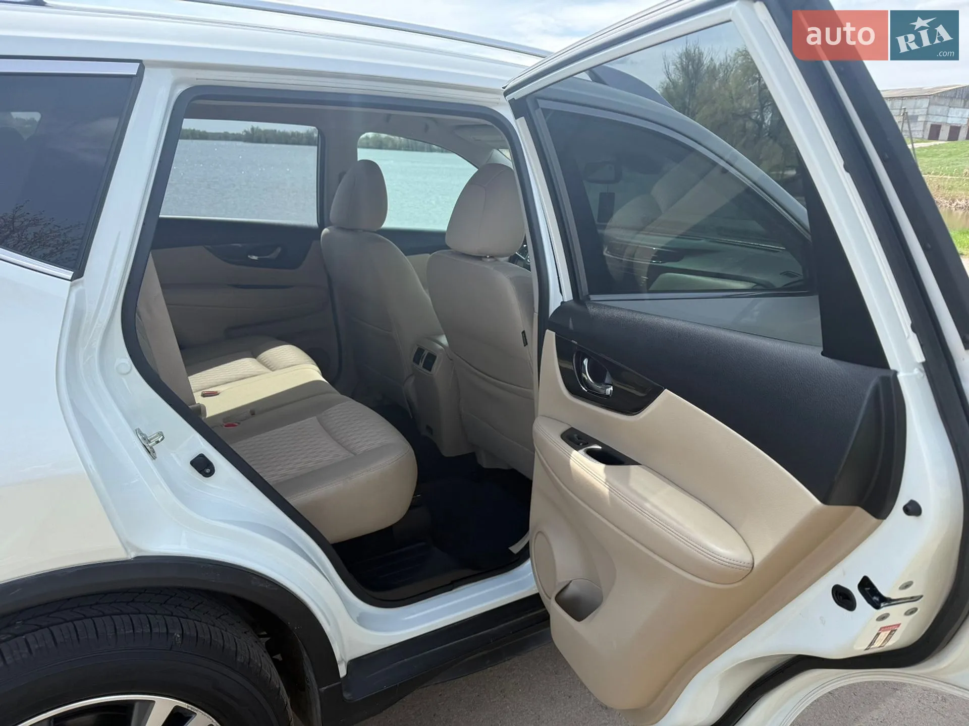 2019 Nissan Rogue - мініатюра 35