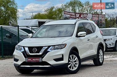 Позашляховик / Кросовер Nissan Rogue 2018 в Києві