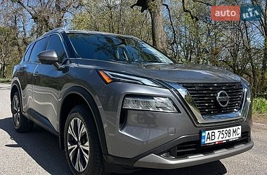 Позашляховик / Кросовер Nissan Rogue 2021 в Києві