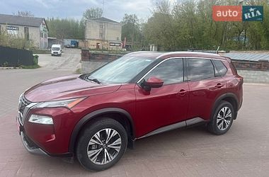 Внедорожник / Кроссовер Nissan Rogue 2021 в Ровно