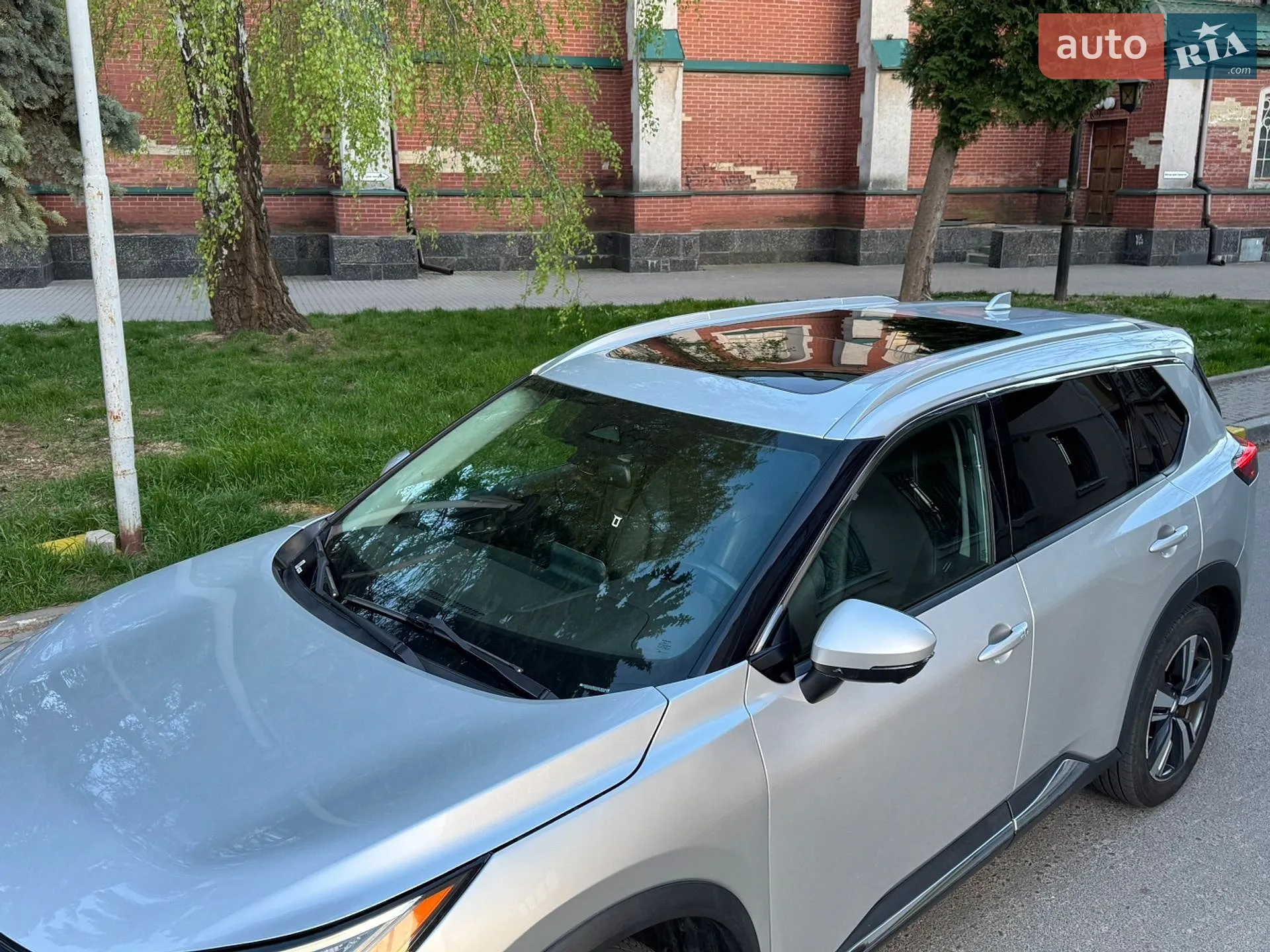 2021 Nissan Rogue - мініатюра 9