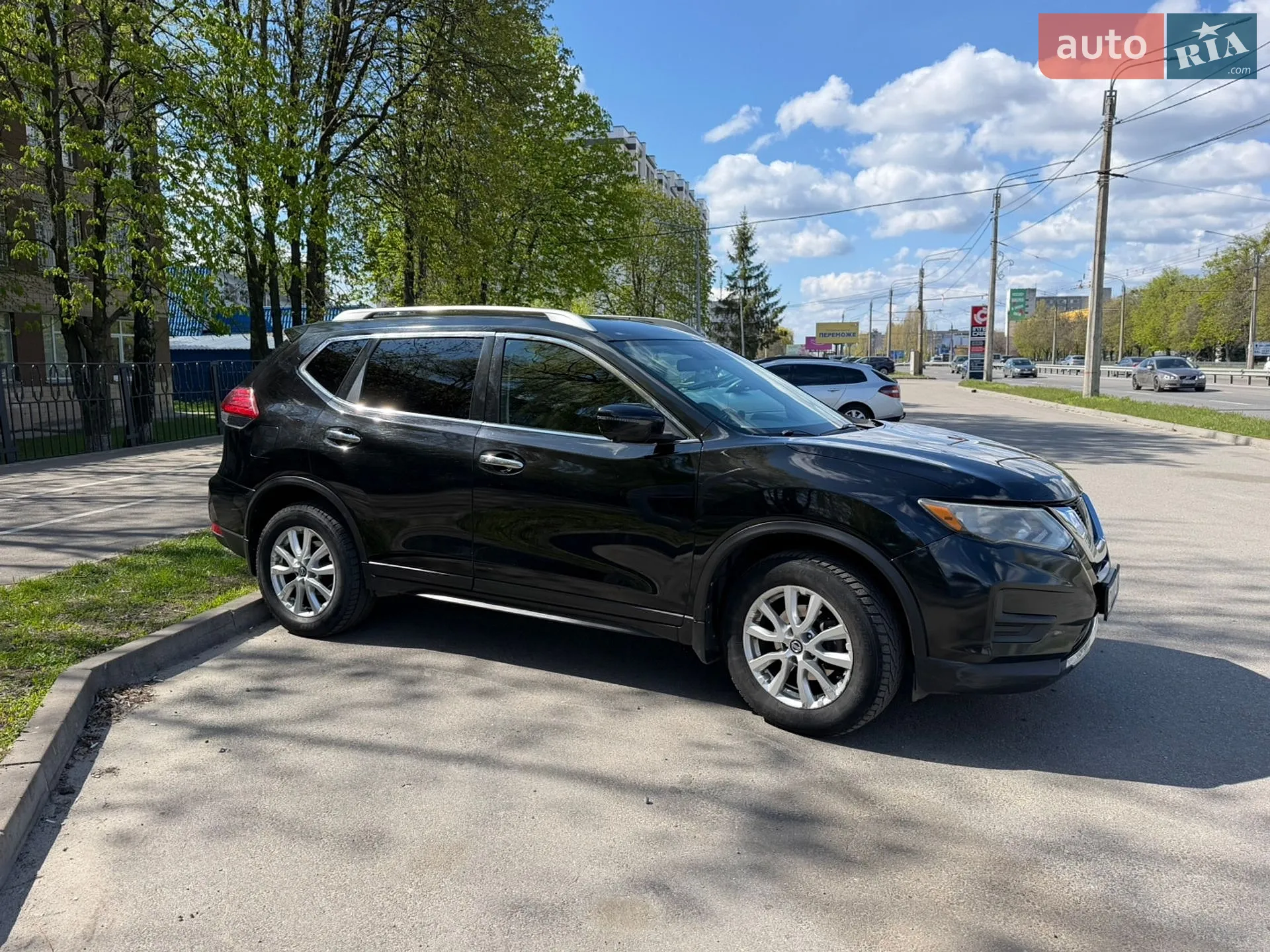 2017 Nissan Rogue - мініатюра 3