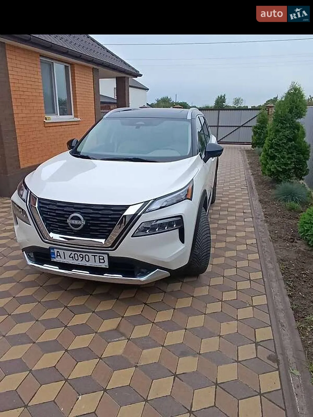 2021 Nissan Rogue - фото 1