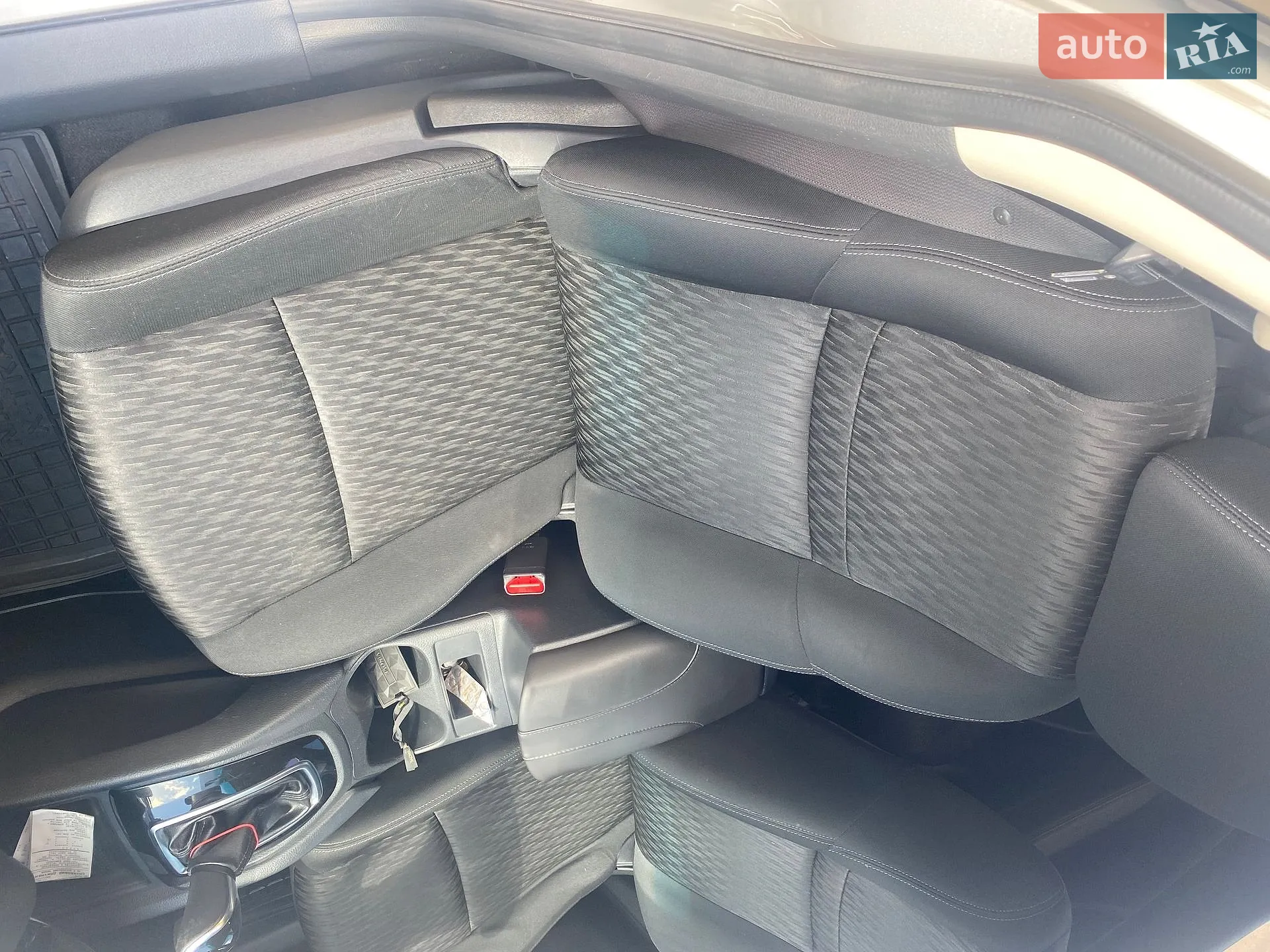 2017 Nissan Rogue - мініатюра 18