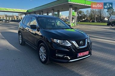 Внедорожник / Кроссовер Nissan Rogue 2018 в Житомире