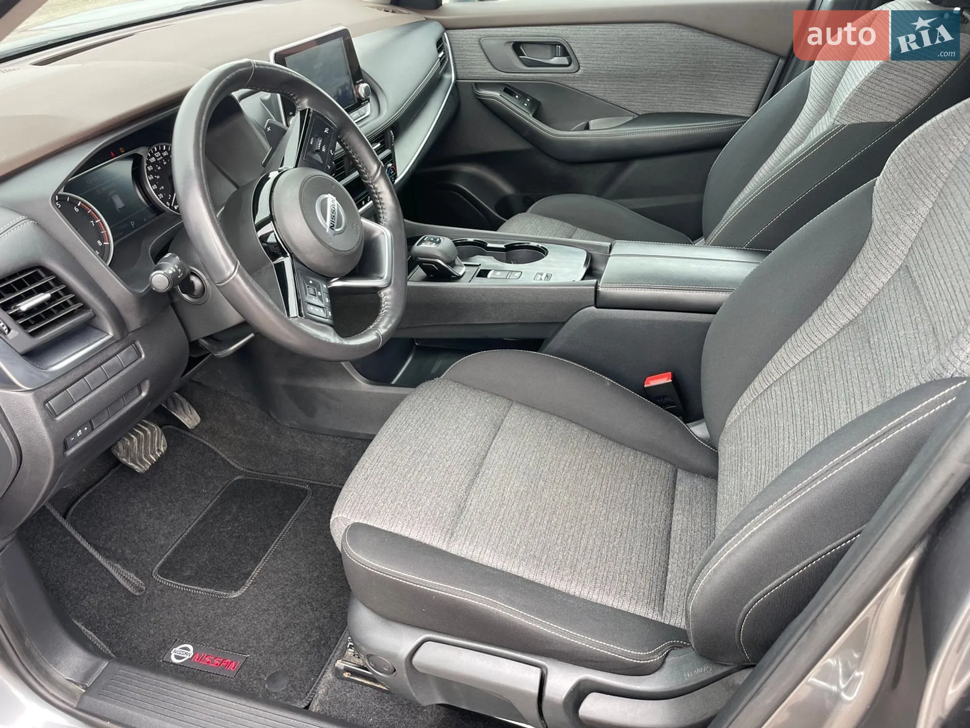 2021 Nissan Rogue - мініатюра 13
