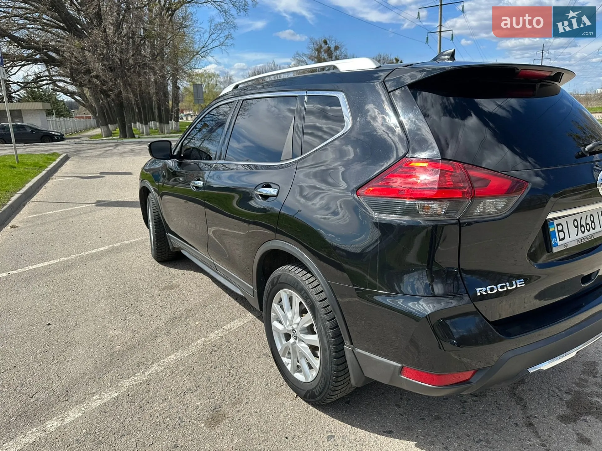 2017 Nissan Rogue - мініатюра 15