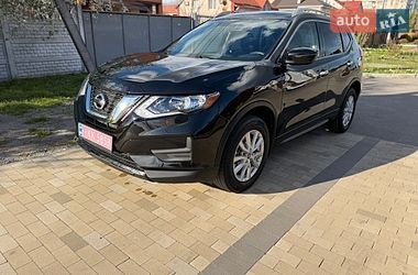Внедорожник / Кроссовер Nissan Rogue 2017 в Белой Церкви