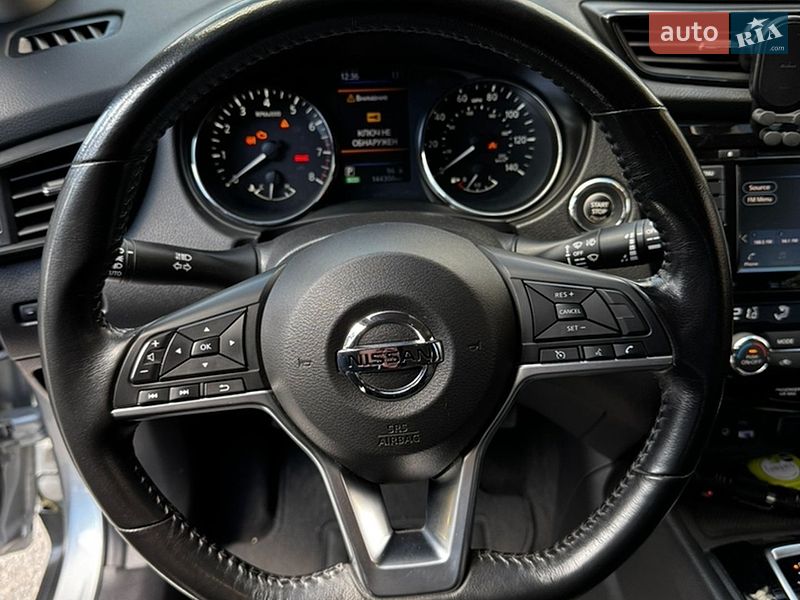Внедорожник / Кроссовер Nissan Rogue 2018 в Запорожье