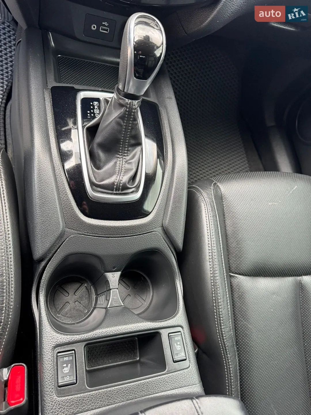 2020 Nissan Rogue - мініатюра 21