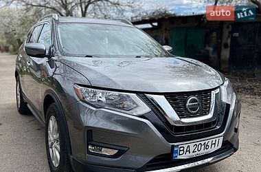 Позашляховик / Кросовер Nissan Rogue 2017 в Кропивницькому