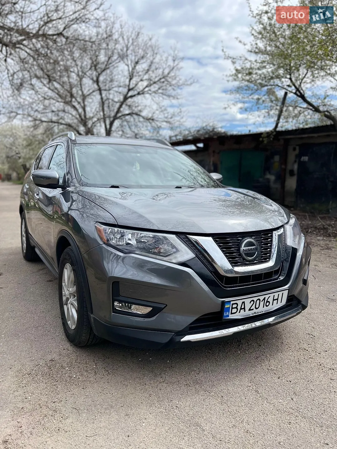 2017 Nissan Rogue - фото 1