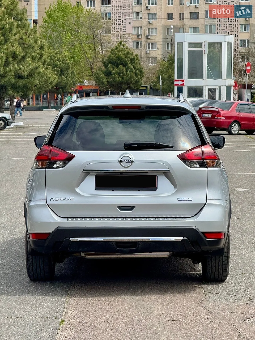 2019 Nissan Rogue - мініатюра 18