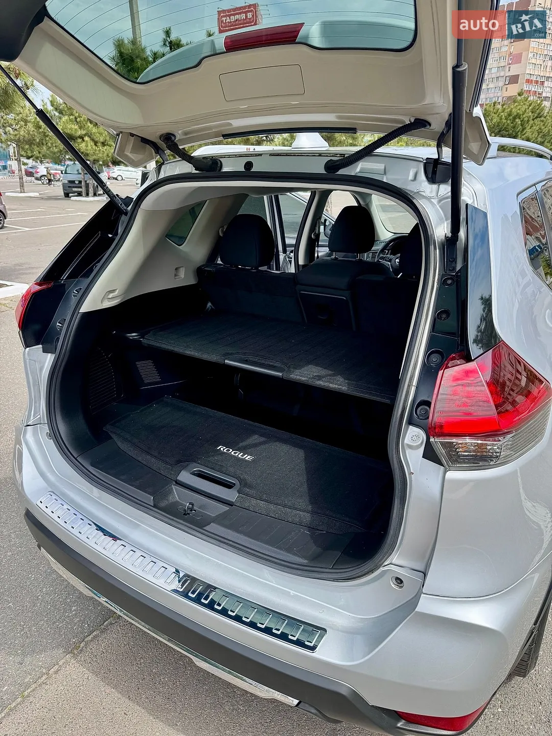 2019 Nissan Rogue - мініатюра 32