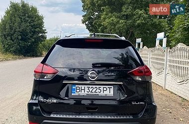 Внедорожник / Кроссовер Nissan Rogue 2019 в Киеве