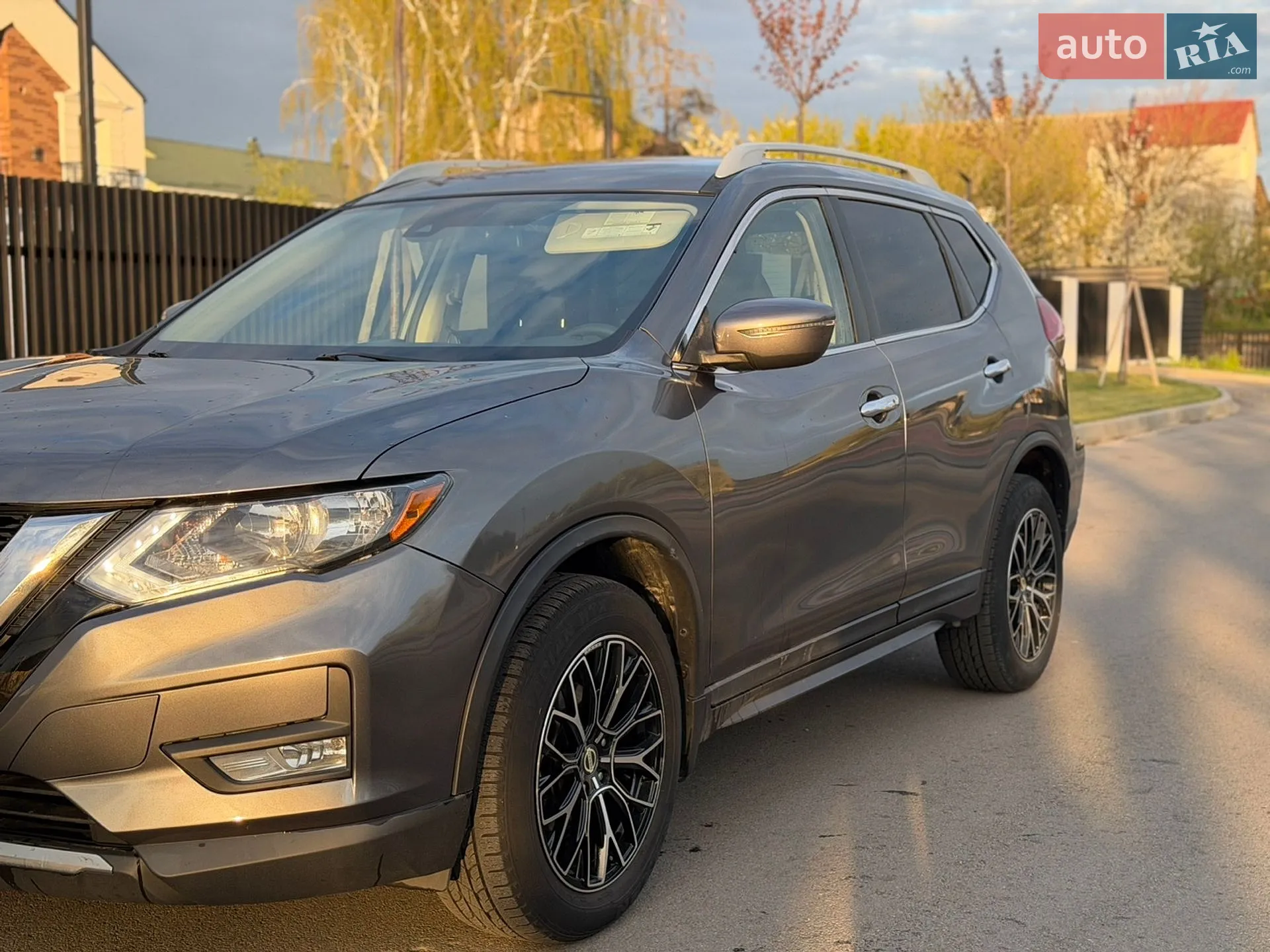 2018 Nissan Rogue - мініатюра 8